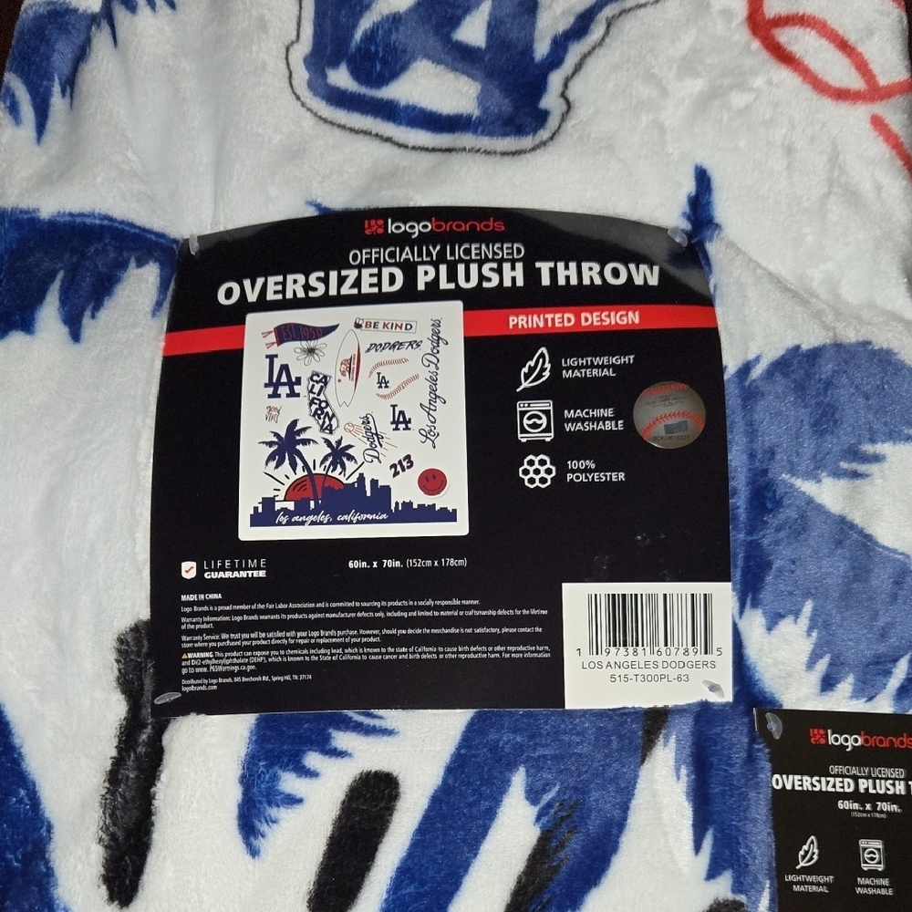 NWT Dodgers Plush Throw